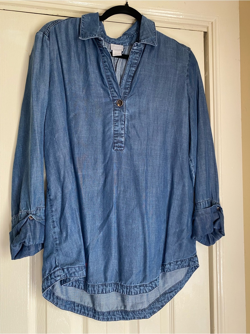 Chico's Denim Blue Tunic Button-Detail Blouse